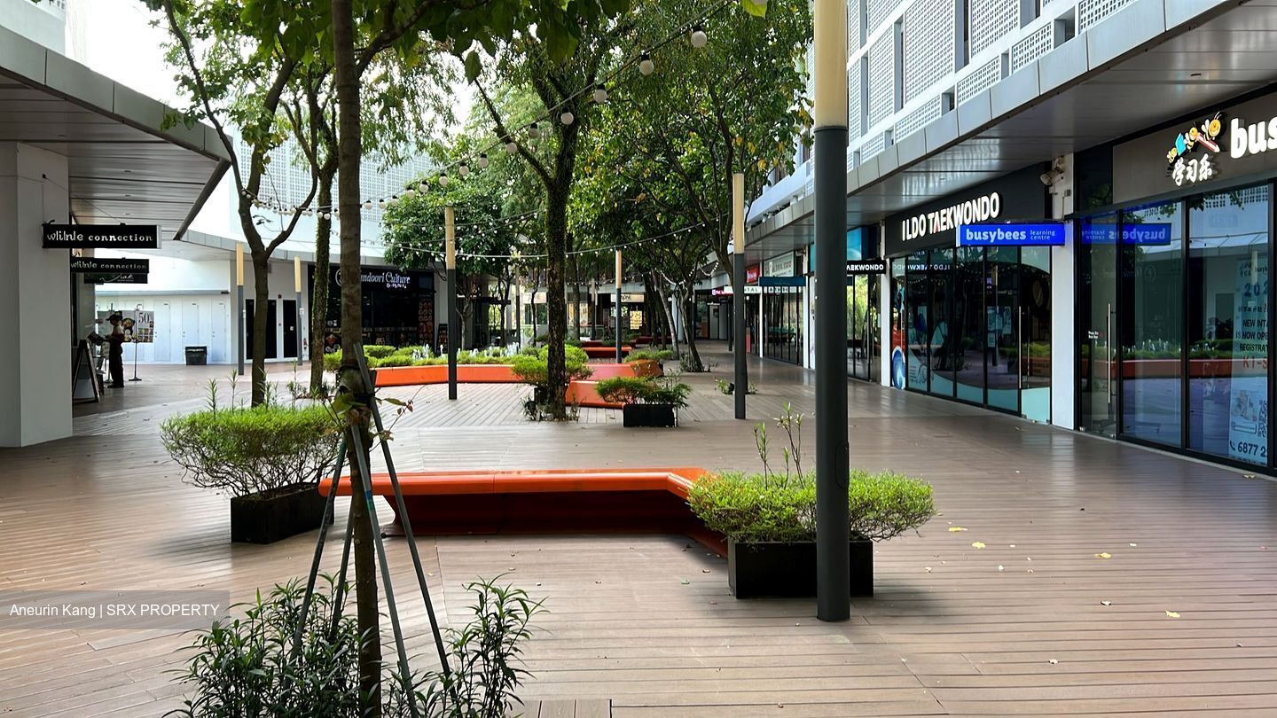 The Hillier (D23), Retail #569592891